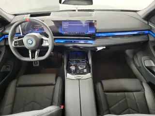 2026 BMW i5