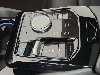 2026 BMW i5