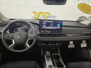 2026 Mitsubishi Outlander