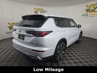2026 Mitsubishi Outlander