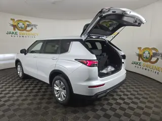 2026 Mitsubishi Outlander