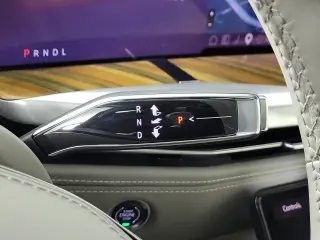 2025 CADILLAC Escalade