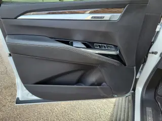 2025 CADILLAC Escalade