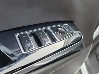 2025 CADILLAC Escalade