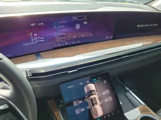 2025 CADILLAC Escalade