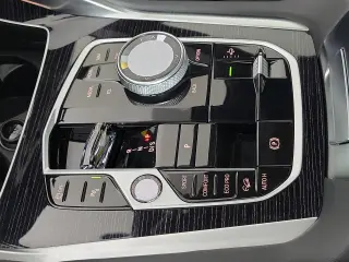 2026 BMW X6