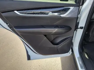 2023 CADILLAC XT6