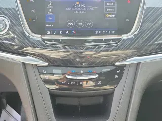 2023 CADILLAC XT6