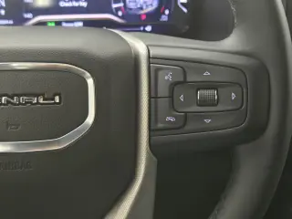 2024 GMC Yukon