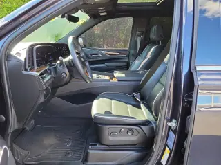 2022 CADILLAC Escalade
