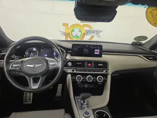 2023 Genesis G70
