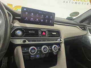2023 Genesis G70