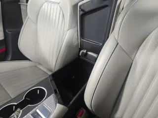 2023 Genesis G70