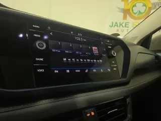 2024 Volkswagen Taos
