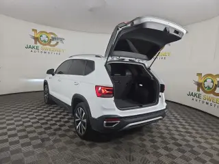 2024 Volkswagen Taos