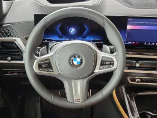 2027 BMW X7