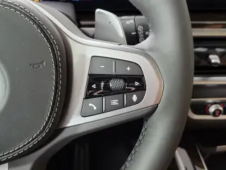 2027 BMW X7
