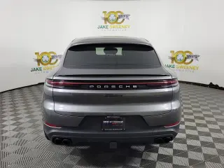 2024 Porsche Cayenne