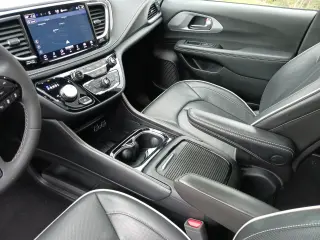 2025 Chrysler Pacifica