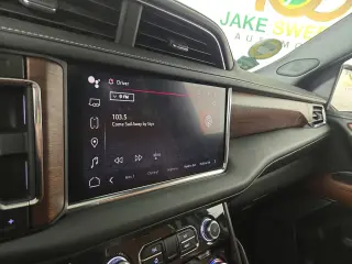 2024 GMC Yukon XL