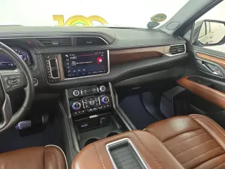 2024 GMC Yukon XL