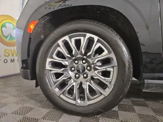 2024 GMC Yukon XL