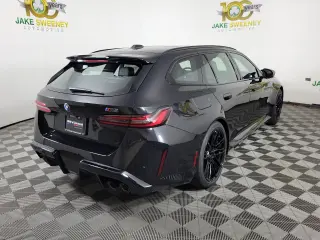 2027 BMW M5