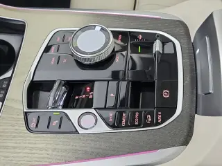 2024 BMW X7