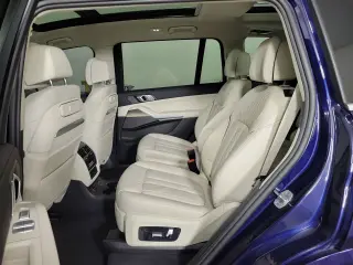 2024 BMW X7