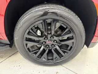 2023 GMC Yukon