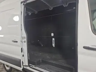 2025 Ford Transit Cargo Van