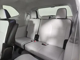 2025 GMC Acadia