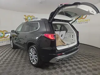 2025 GMC Acadia