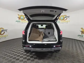 2025 GMC Acadia