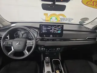 2025 Mitsubishi Outlander