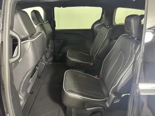 2027 Chrysler Pacifica