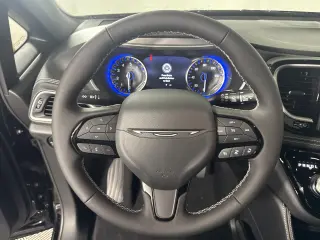 2027 Chrysler Pacifica