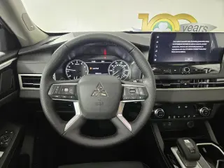 2026 Mitsubishi Outlander