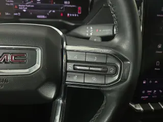 2024 GMC Acadia