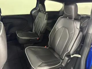 2027 Chrysler Pacifica