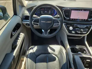 2023 Chrysler Pacifica Plug-In Hybrid
