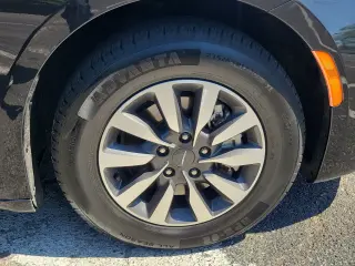 2023 Chrysler Pacifica Plug-In Hybrid