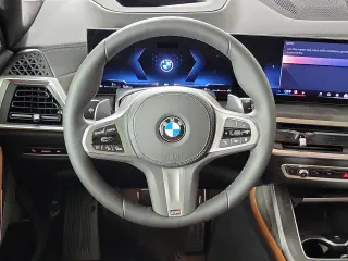 2027 BMW X7