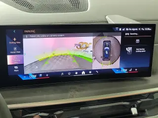 2027 BMW X7