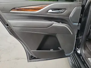 2021 CADILLAC Escalade