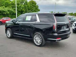 2021 CADILLAC Escalade