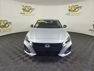 2024 Nissan Altima