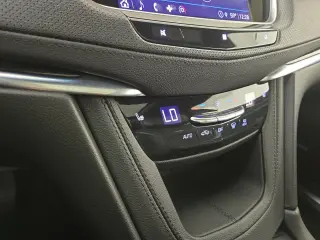 2021 CADILLAC XT5