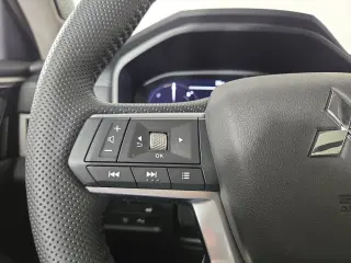 2026 Mitsubishi Outlander Plug-In Hybrid