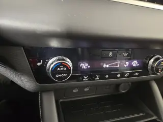 2026 Mitsubishi Outlander Plug-In Hybrid
